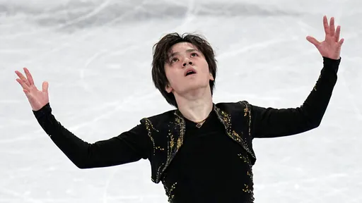 Японец Уно завоевал золотую медаль чемпионата мира-2022 по фигурному катанию