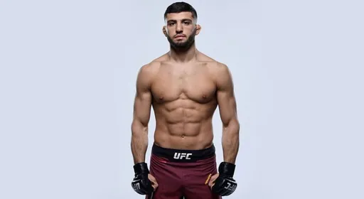 Царукян проиграл поляку Гамроту в главном бою UFC Vegas 57