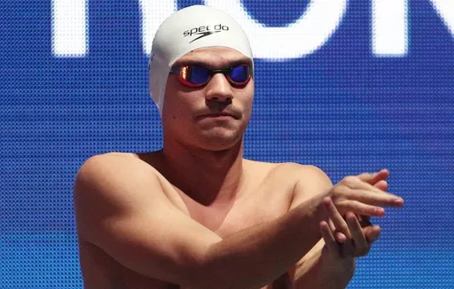 Компания Speedo разорвала контракт с российским пловцом Рыловым из-за посещения митинга в «Лужниках»