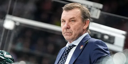 «Ак Барс» официально объявил об отставке Знарка с поста главного тренера