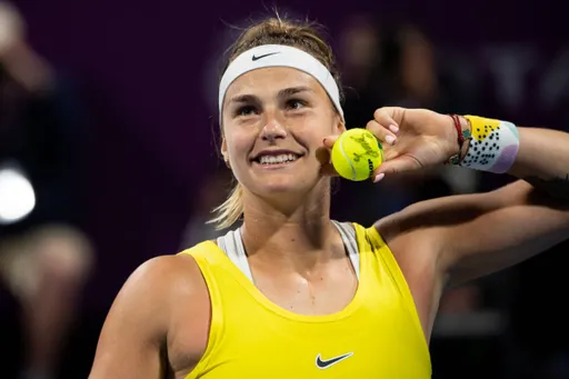 Соболенко обыграла Швентек и вышла в финал Итогового турнира WTA