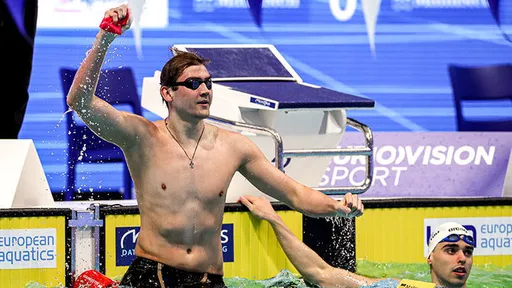 Колесников выиграл третье «золото» на ЧЕ по водным видам спорта