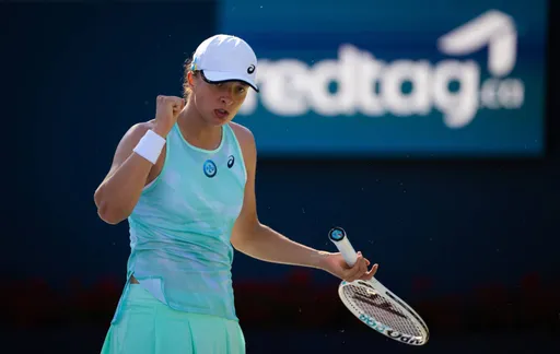 Первая ракетка мира Швентек вышла в четвертый круг US Open