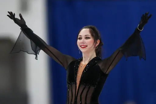 Чемпионка мира Туктамышева прыгнула четверной тулуп на сборах в Армении