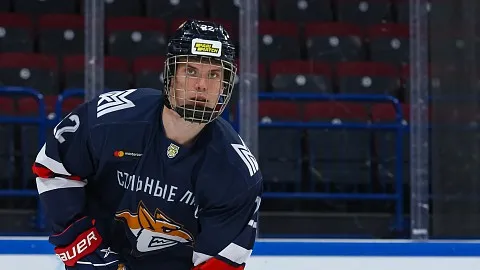 Форвард «Металлурга» Юров: разбирали игру вратаря, знали, куда надо бросать – получилась голевая феерия
