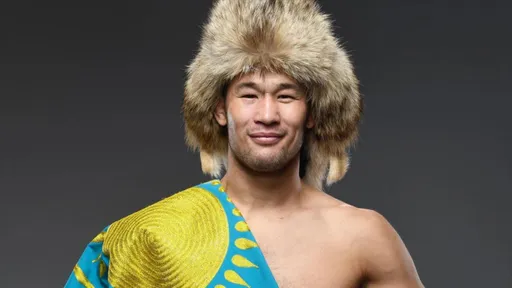 Рахмонов досрочно победил Нила Магни на UFC Vegas 57