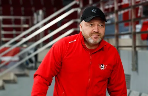 «Автомобилист» объявил об осттавке Питерса и назначении Заварухина