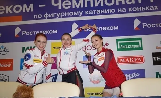 Миллионы рублей, куча турниров и медиалига: как боссы фигурного катания пытаются спасти сезон