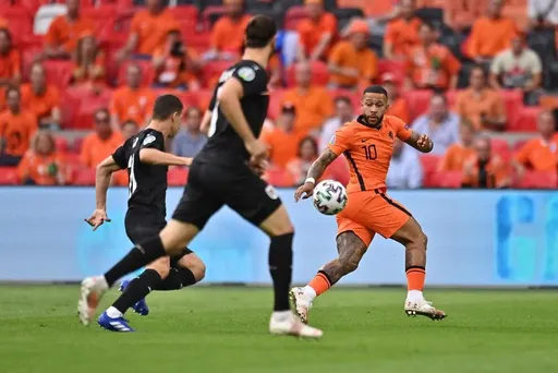 Нидерланды обыграли Австрию во втором туре Евро-2020 и досрочно вышли из группы