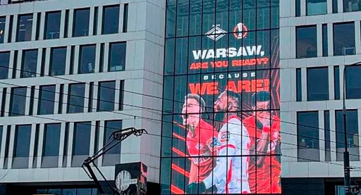 «Винлайн» поддержал «Спартак» перед выездным матчем c «Легией», разместив рекламу в Варшаве
