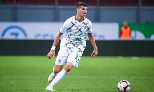 «Урал» арендовал хавбека «Рубина» Игоря Коновалова