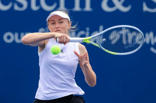 Блинкова и Потапова вылетели с турнира WTA в Остраве, Павлюченкова вышла во второй круг