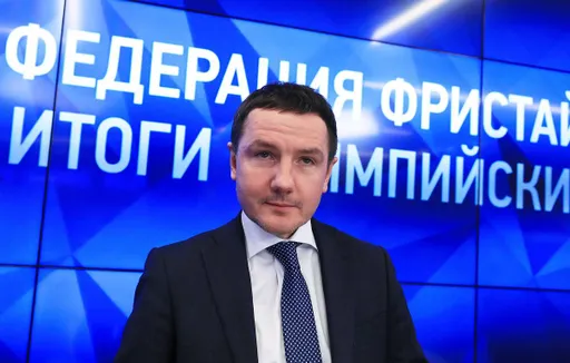 Российские фристайлисты не могут въехать в США и Канаду из-за того, что не привиты зарубежной вакциной