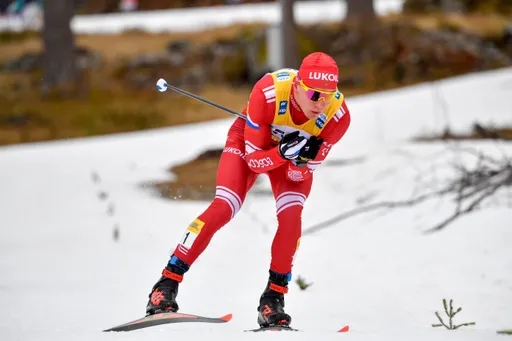 Большунов выиграл марафон на дистанции в 70 километров в рамках чемпионата России по лыжным гонкам