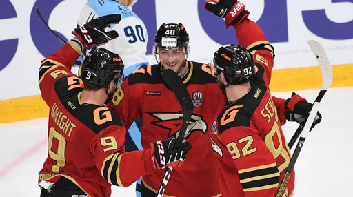 Олимпийская сборная России уступила «Авангарду» в матче Sochi Hockey Open