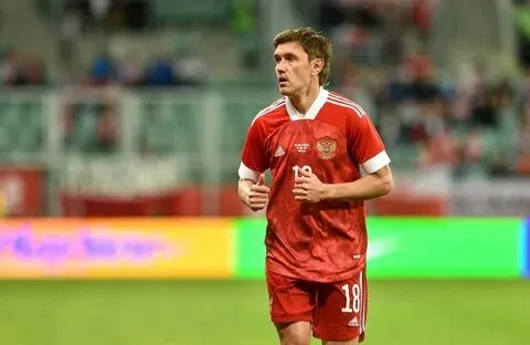 Transfermarkt: ЦСКА может подписать контракт с Юрием Жирковым