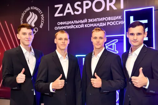 Российские рапиристы выиграли у американской команды и вышли в финал олимпийского турнира в Токио