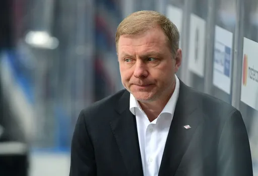 Жамнов заявил, что продолжает работу в сборной России