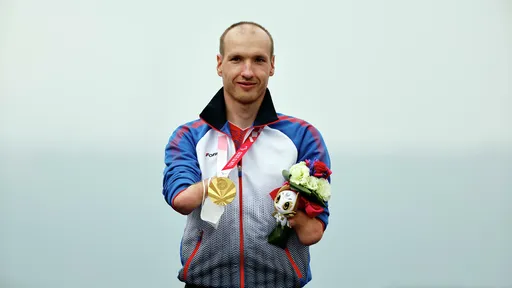 Российский велогонщик Асташов стал двукратным чемпионом Паралимпиады в Токио