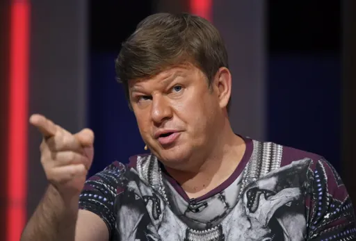 Губерниев назвал слова Бё в адрес Логинова психологическим давлением перед Олимпиадой