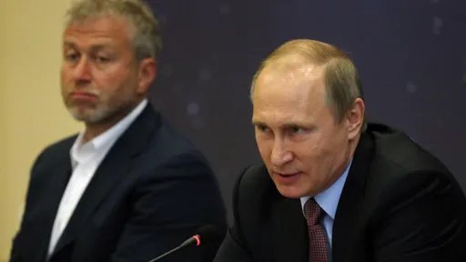 Немецкие СМИ: Абрамович отказался от участия «Челси» в Суперлиге по указанию Путина