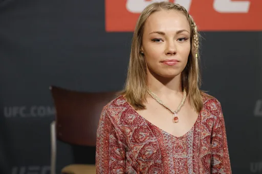 Роуз Намаюнас — самая красивая девушка в UFC. Просто взгляните на ее фото до титула!