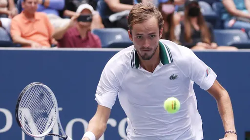 Видеообзор матча 1/4 финала US Open Даниил Медведев – Ботик Ван де Зандшульп