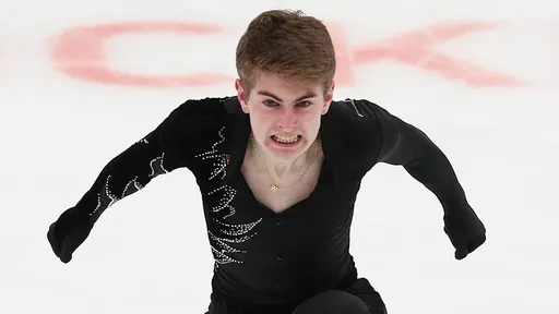 Кондратюк чисто исполнил короткую программу на чемпионате Европы по фигурному катанию