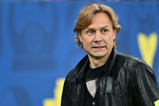 Карпин, Абаскаль, Семак, Федотов и Василенко попали в список кандидатов на звание лучшего тренера РПЛ в июле
