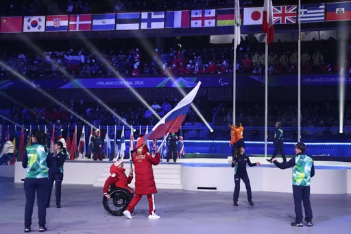 Украина включила пятерых российских паралимпийцев в базу «Миротворца»*