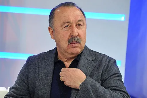 Газзаев считает, что «Локомотив» привыкает играть без Дзюбы
