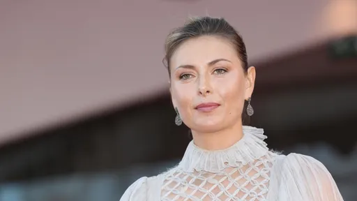 Мария Шарапова сняла серию фотографий во время поездки в Давос