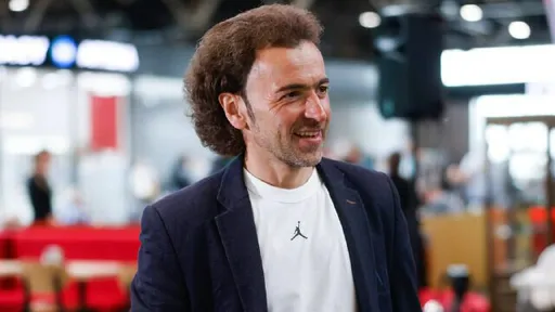 Гендиректор ЦСКА Бабаев: какую бы оценку поставил команде за сезон? Пятёрку