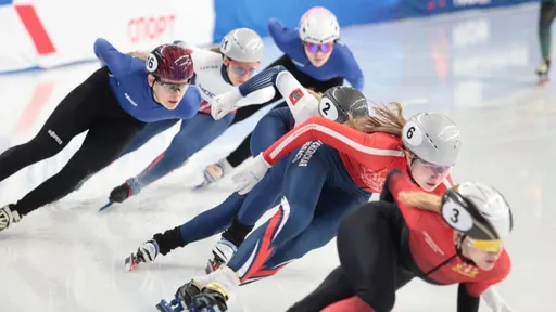 Спортсмены из Московской области взяли бронзу чемпионата России по шорт-треку