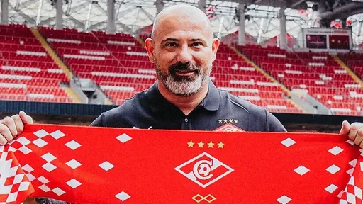 Обухов назвал большой вероятность чемпионства «Спартака» со Станковичем
