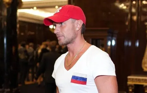 Тарасова сообщила, что Костомарова отключили от системы искусственного поддержания жизни