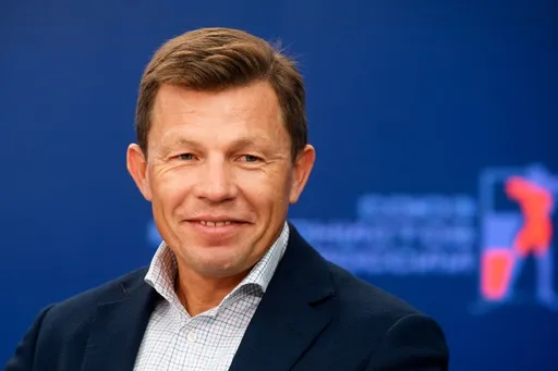 Майгуров: поздравлю Вяльбе с победой Шевченко на чемпионате России по биатлону