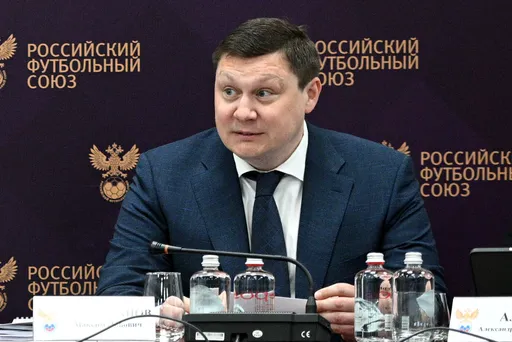 Митрофанов назвал главной целью для сборной России возвращение на официальные турниры