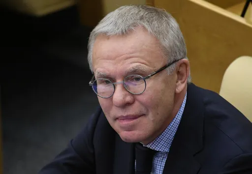 Вячеслав Фетисов назвал себя политиком, который сделал для России много полезного