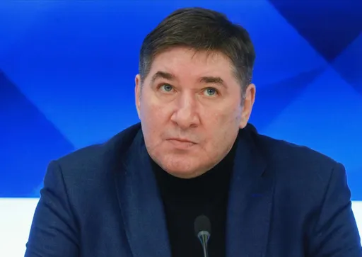 Кожевников — о показе ОИ-2026: нас поливают, а мы за это деньги платим