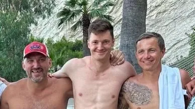 Овечкин сфотографировался с Павлюченко и другими звездами спорта