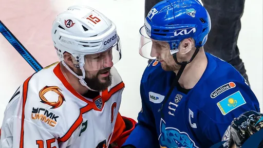 «Автомобилист» обыграл «Барыс» в регулярном чемпионате КХЛ