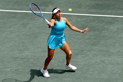 Стали известны полуфиналистки грунтового турнира категории WTA-500 в Чарльстоне
