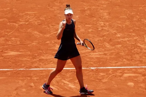 Кудерметова в паре с Хаочин одержали победу в турнире WTA в Штутгарте