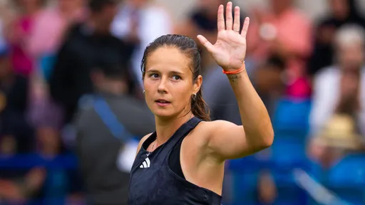 Россиянка Касаткина одержала волевую победу над Кенин и вышла в третий круг US Open
