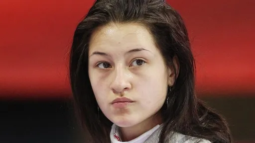 Российская саблистка Егорян одержала победу над Михайловой на ЧМ по фехтованию