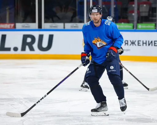 Евгений Кузнецов провёл первую тренировку с «Металлургом»