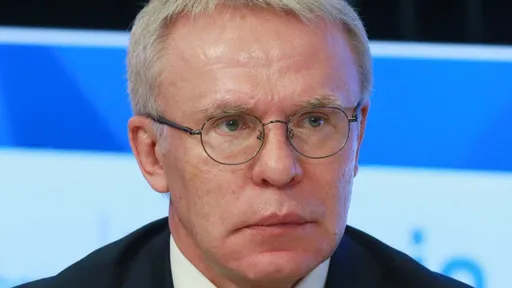Фетисов назвал IIHF промокашкой за игнорирование успехов россиян в НХЛ