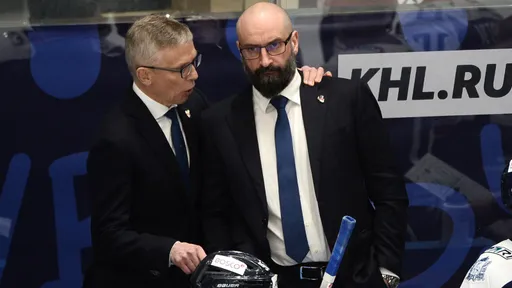 Агент Дементьев заявил, что Ларионов и Козырев могли бы работать в НХЛ