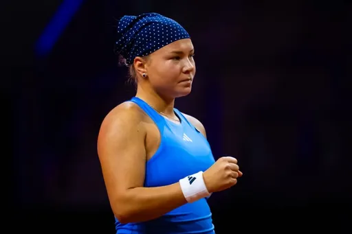 Диана Шнайдер вышла во второй круг на турнире категории WTA-500 в Аделаиде